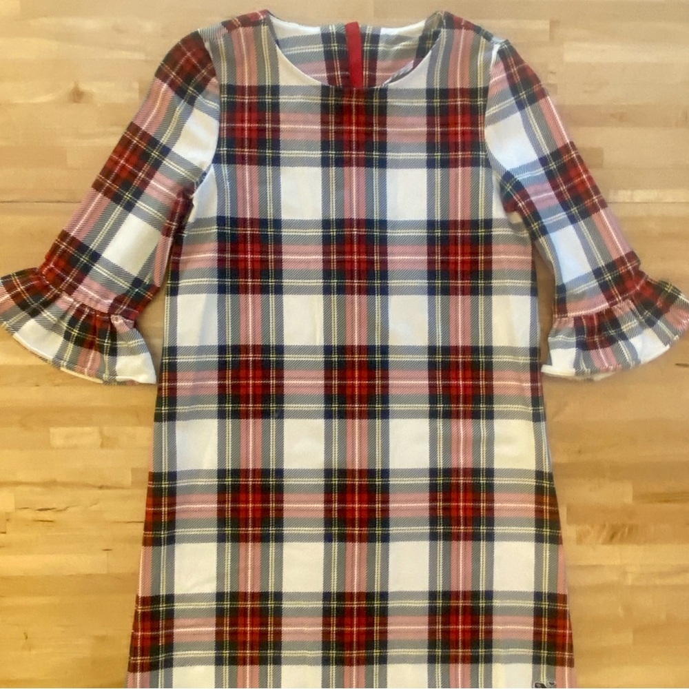 Vineyard Vines girls plaid dress, size small (7-8)